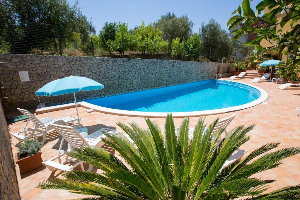 Residence Hotel Eden Palinuro Extérieur photo