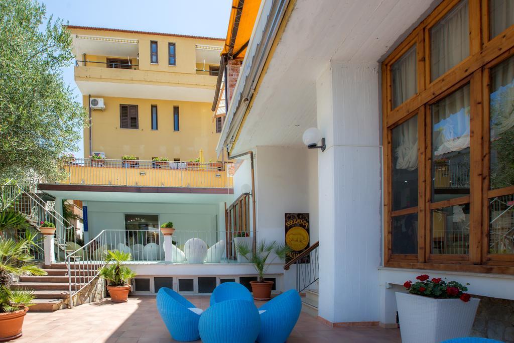 Residence Hotel Eden Palinuro Extérieur photo